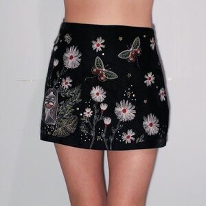 🔥SEND OFFERS🔥 NWOT ZARA Embroidered Black Velvet Skirt